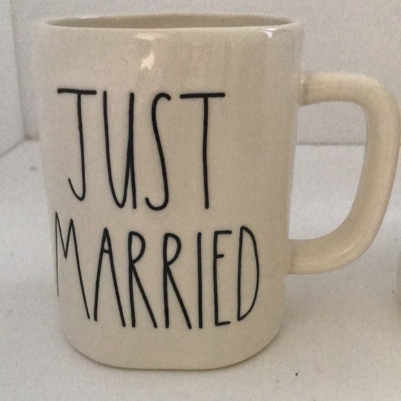 Pair of Rae Dunn Mugs just Martiec wifey Euc - Picture 5 of 6